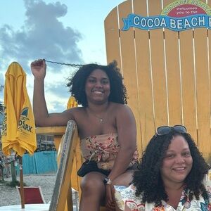 Meet your Posher, Nyra